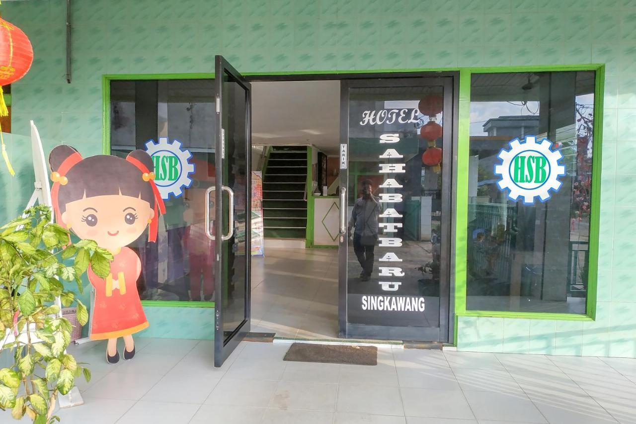 Super Oyo 3098 Hotel Sahabat Baru Singkawang Exteriör bild